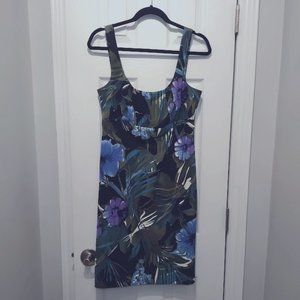 CONNECTED Sleeveless Dress